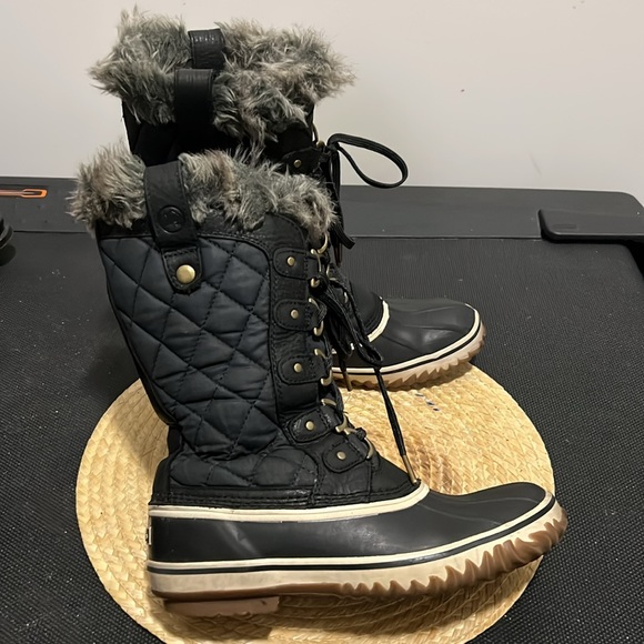 Wind River Winter Snow High Top Boots Size 8 - Picture 1 of 16